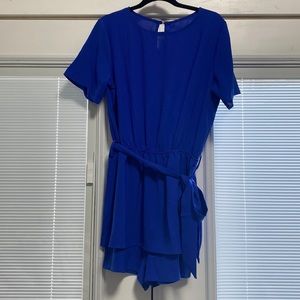 Women’s Romper sz M